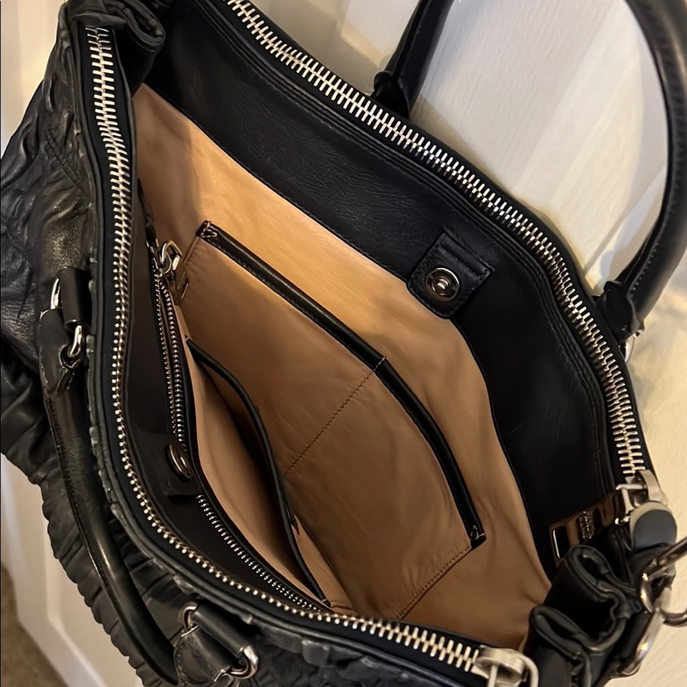 Prada Napa Gaufre Black Shoulder Bag authentic - Picture 8 of 15